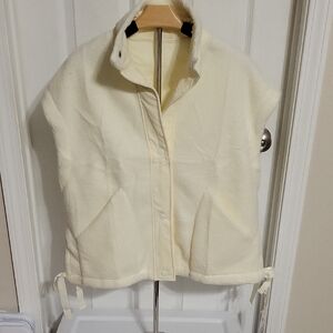 Women's Cream Sleeveless Jacket